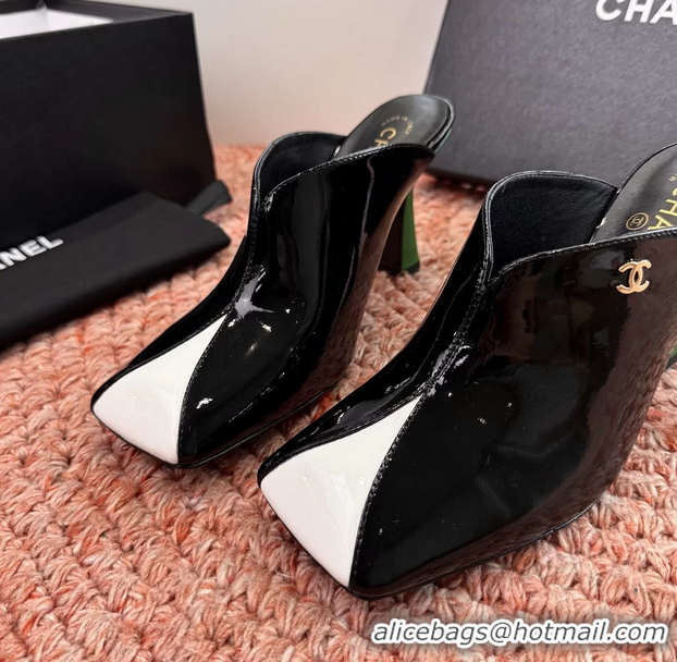Sumptuous Chanel CC Black White Patent Leather High Heeled Mules 6052401