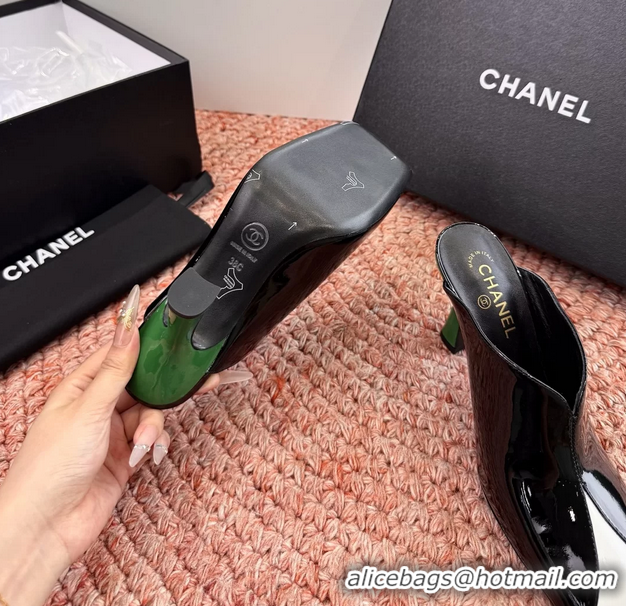 Sumptuous Chanel CC Black White Patent Leather High Heeled Mules 6052401