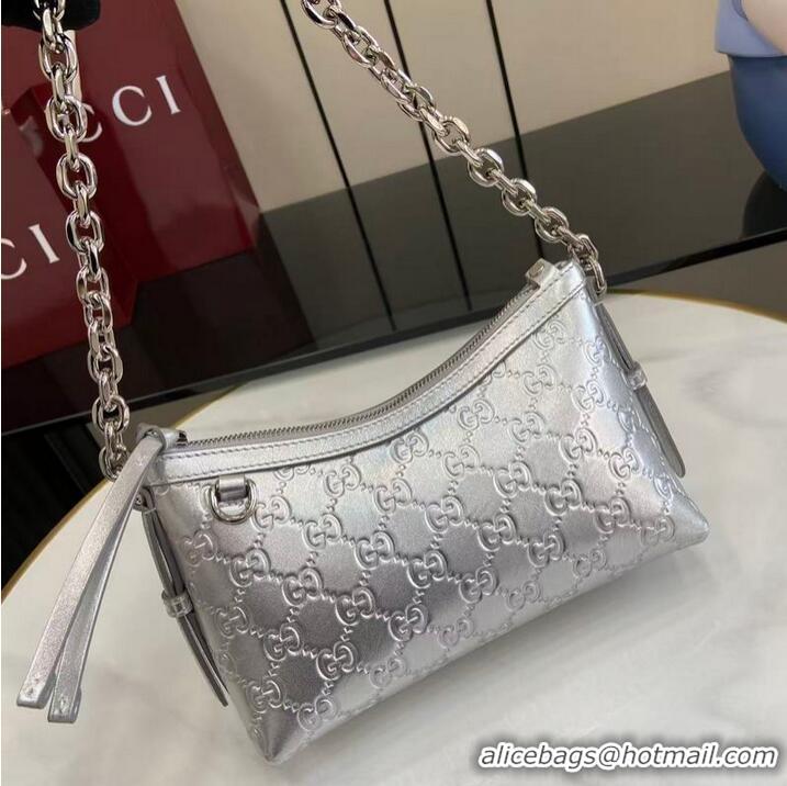 Grade Design Gucci GG Emblem Small Shoulder Bag With Chain 851631 Silver