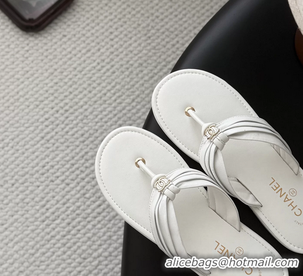 Buy New Cheap Chanel CC Logo White Leather Flat Thong Sandals 6052403