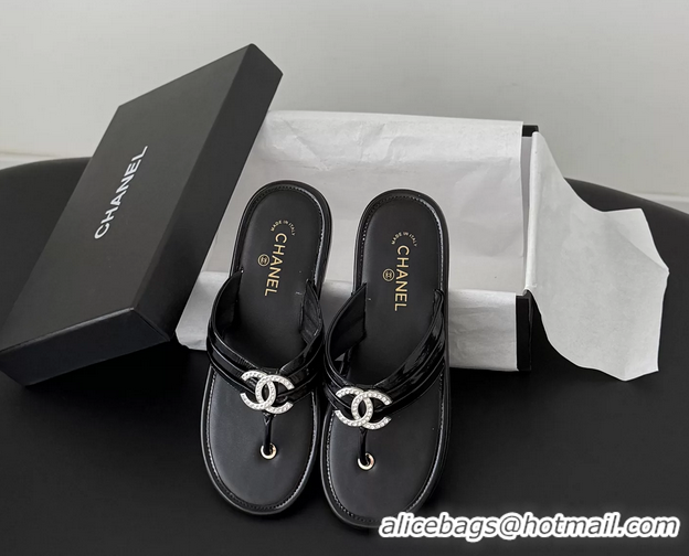 Durable Chanel CC Logo Black Leather Flat Thong Sandals 6052403