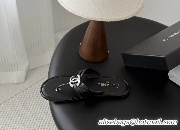 Durable Chanel CC Logo Black Leather Flat Thong Sandals 6052403