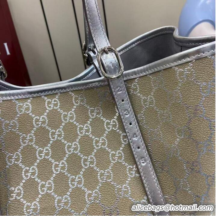 Inexpensive Gucci GG Leather Emblem Large Tote bag 815213 Beige/Silver 2026