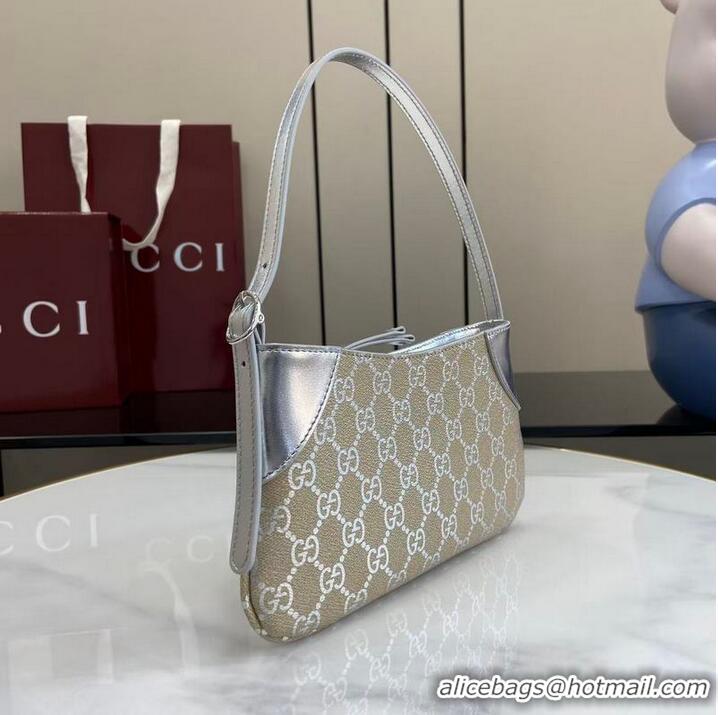 New Design Gucci GG Canvas Emblem Mini Shoulder bag 820696 Beige/Silver 2026