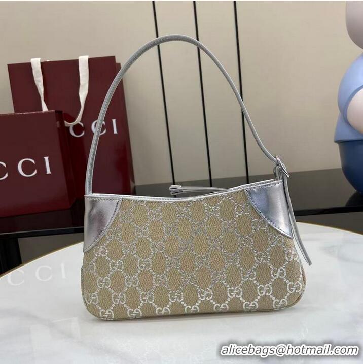 New Design Gucci GG Canvas Emblem Mini Shoulder bag 820696 Beige/Silver 2026