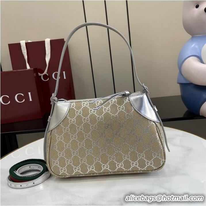 Free Shipping Gucci GG Canvas Emblem Small Shoulder bag 815218 Beige/Silver 2026