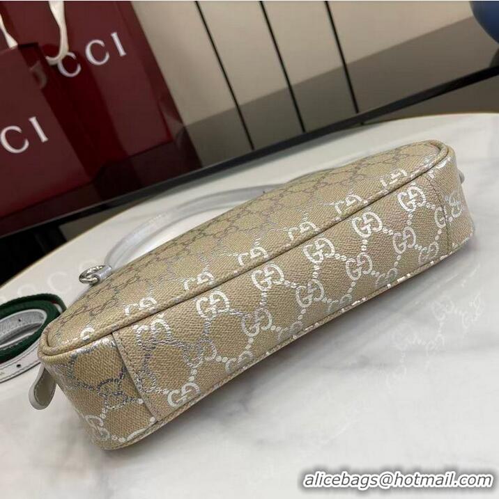 Free Shipping Gucci GG Canvas Emblem Small Shoulder bag 815218 Beige/Silver 2026