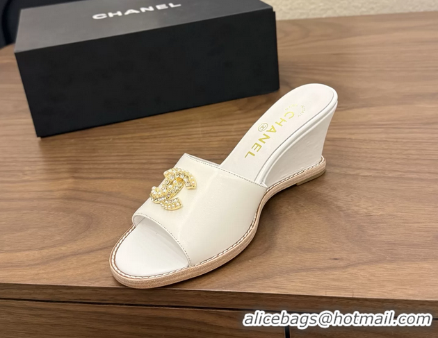 Fashion Chanel CC Logo White Calfskin Leather Wedge Sandals 75MM 6052501