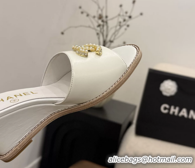 Fashion Chanel CC Logo White Calfskin Leather Wedge Sandals 75MM 6052501