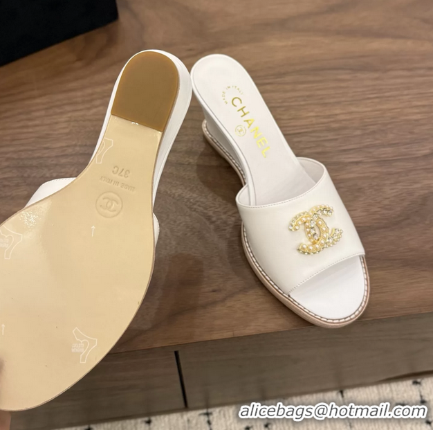 Fashion Chanel CC Logo White Calfskin Leather Wedge Sandals 75MM 6052501