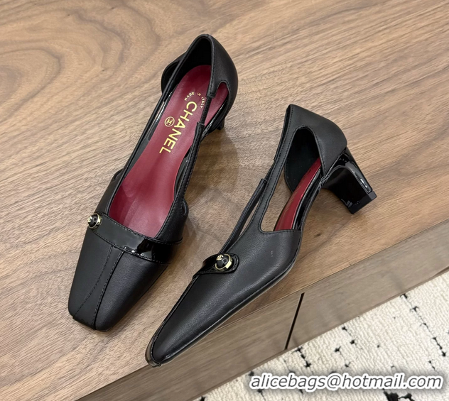 Luxurious Chanel CC Logo Black Leather Pumps 50MM 6052503