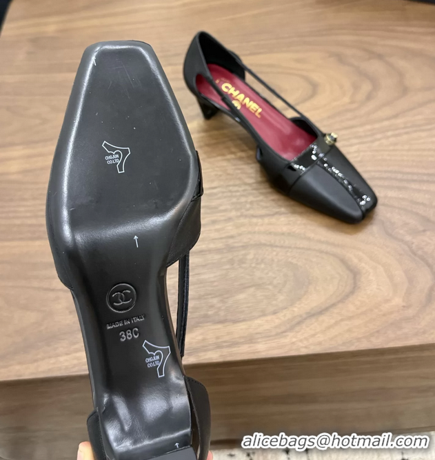 Luxurious Chanel CC Logo Black Leather Pumps 50MM 6052503