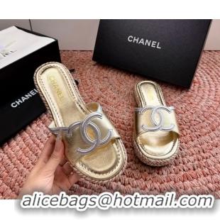 Sophisticated Chanel CC Logo Raffia Flat Slides Sandals Gold Metallic Leather 6052504
