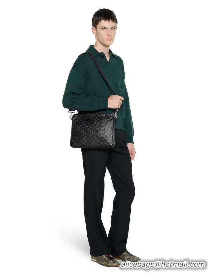 Buy Discount Gucci GG Emblem Medium Crossbody Bag ‎850214 Black 2026