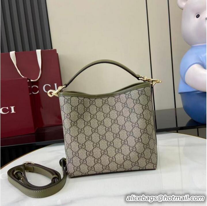 Inexpensive Gucci GG Canvas Emblem Small Bucket Bag 815118 Forest Green 2026