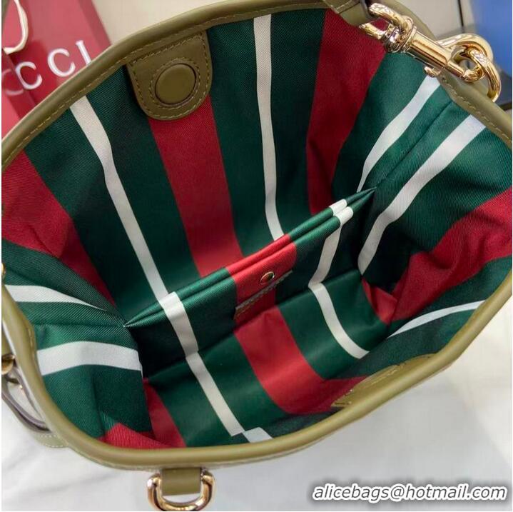 Inexpensive Gucci GG Canvas Emblem Small Bucket Bag 815118 Forest Green 2026