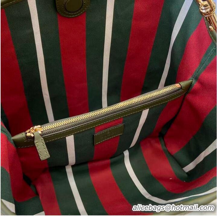 New Design Gucci GG Canvas Emblem Medium Bucket Bag 815103 Forest Green 2026