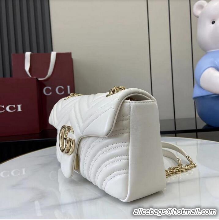 Buy Fashionable Gucci GG Marmont Medium Shoulder Bag 837267 White 2025