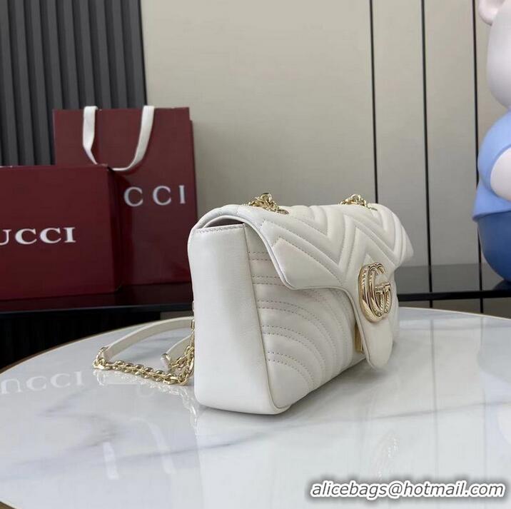 Buy Fashionable Gucci GG Marmont Medium Shoulder Bag 837267 White 2025