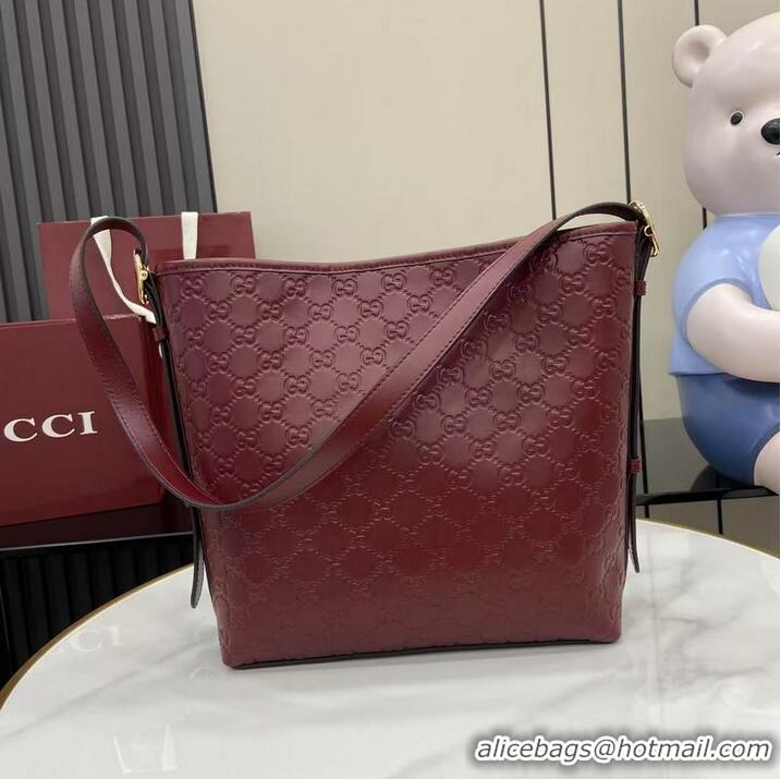 Well Crafted Gucci GG Leather Emblem Small Shoulder Bag 848881 Burgundy 2026