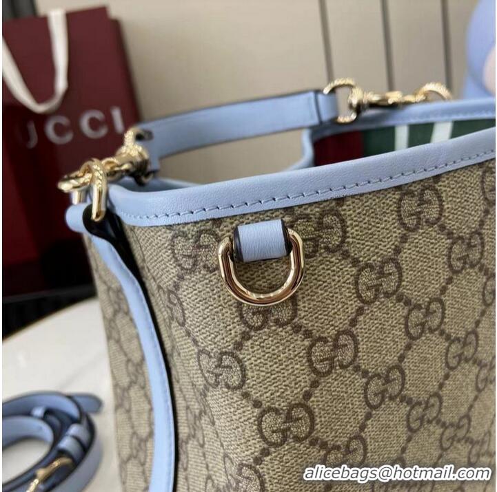 Grade Quality Gucci GG Canvas Emblem Small Bucket Bag 815118 Beige/Light Blue 2026