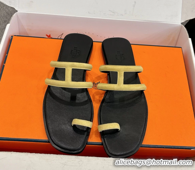 Stylish Hermes Georgia Flat Sandals Yellow Suede Leather 6052710