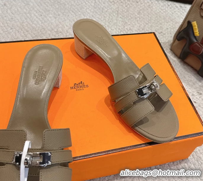 Buy Discount Hermes H Oran Kelly Buckle Heeled Slides Sandals Light Gray Calfskin Leather 50MM 6053002