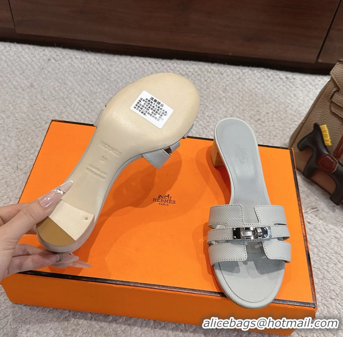 Unique Discount Hermes H Oran Kelly Buckle Heeled Slides Sandals Light Gray Calfskin Leather 50MM 6053101