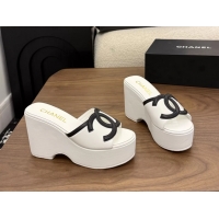 Classic Chanel CC Lo...