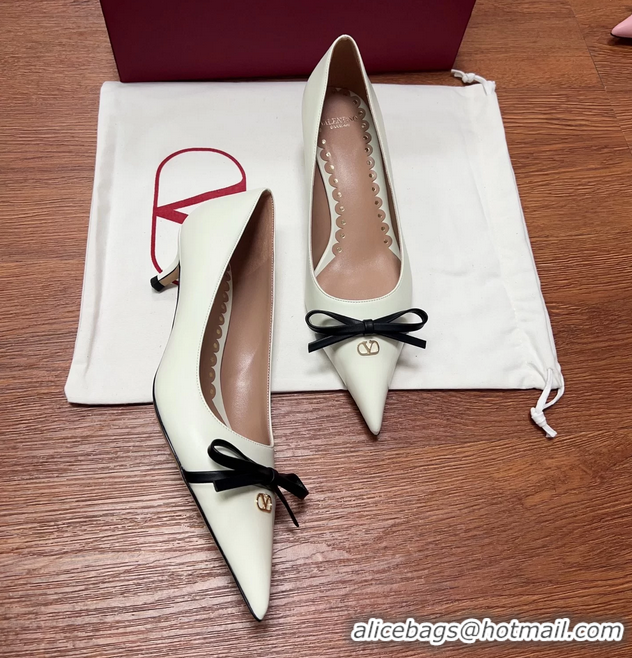 Low Price Valentino Vlogo Bepointy Slingback Pump Cream White Patent Leather And Kidskin 45MM 6060903