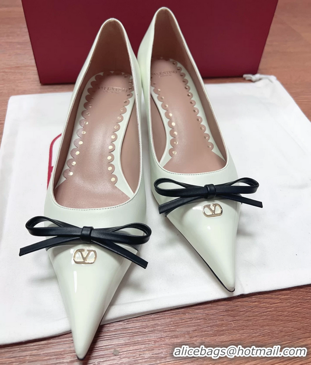 Low Price Valentino Vlogo Bepointy Slingback Pump Cream White Patent Leather And Kidskin 45MM 6060903