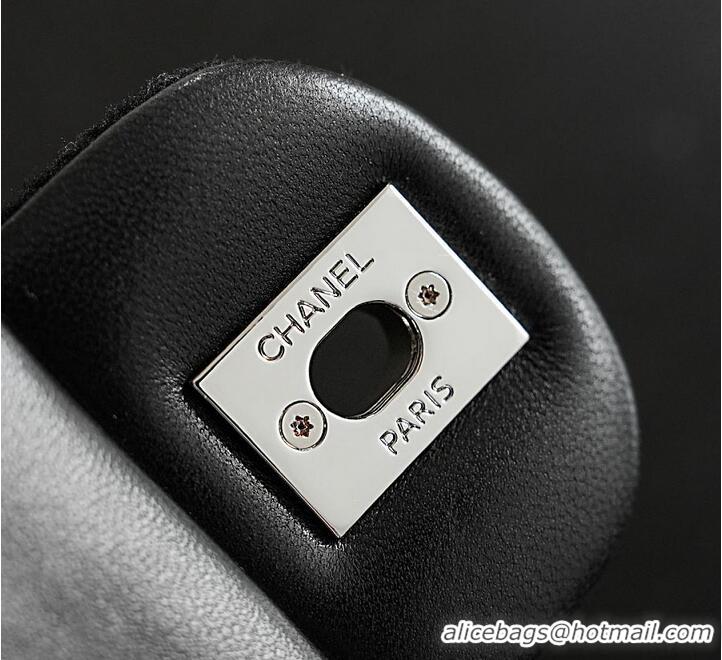 Famous Brand Chanel Classic Flap Bag Embroidered Feather Tweed/Wool AS5693 Black/White 2026