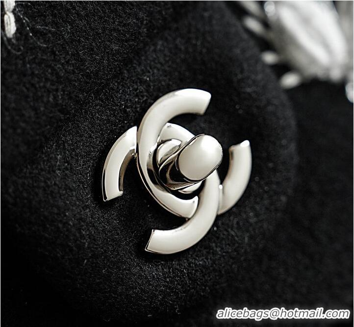 Famous Brand Chanel Classic Flap Bag Embroidered Feather Tweed/Wool AS5693 Black/White 2026