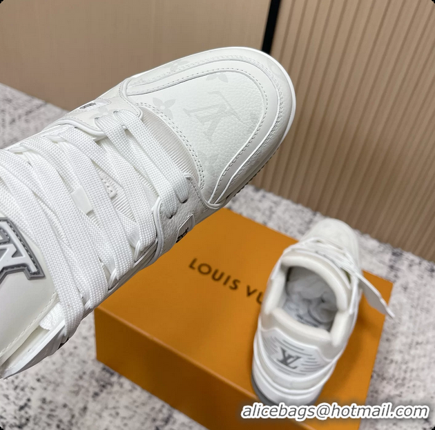 Low Cost Louis Vuitton LV Trainer Sneakers White Monogram Canvas 6061410