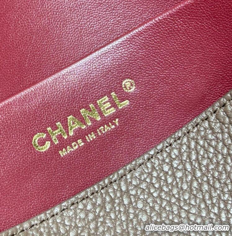 Buy Fashionable Chanel Maxi Flap Bag Grained Calfskin AS6233 Light Brown/Gold 2026