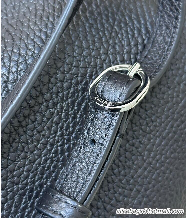 Top Quality Chanel Maxi Flap Bag Grained Calfskin AS6233 Black/Silver 2026