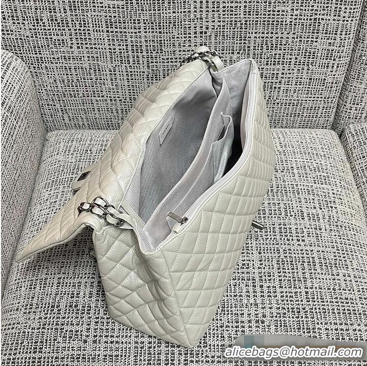 Trendy Design Chanel Maxi Classic Flap Bag in Grained Calfskin AS2561 White Silver-Tone Hardware
