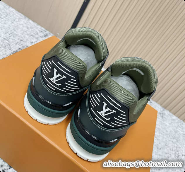 Luxurious Louis Vuitton LV Trainer Sneakers Shoes Green Velvet and Calfskin Leather 6061602