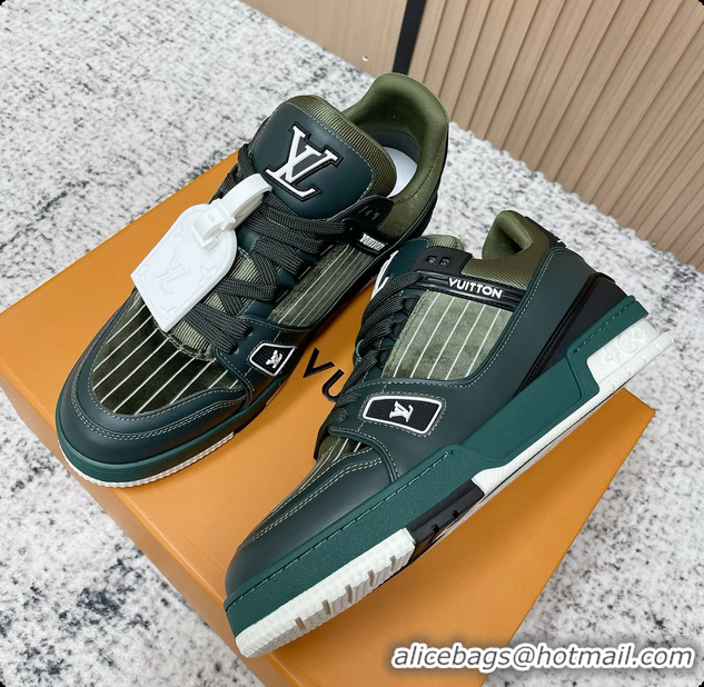 Luxurious Louis Vuitton LV Trainer Sneakers Shoes Green Velvet and Calfskin Leather 6061602