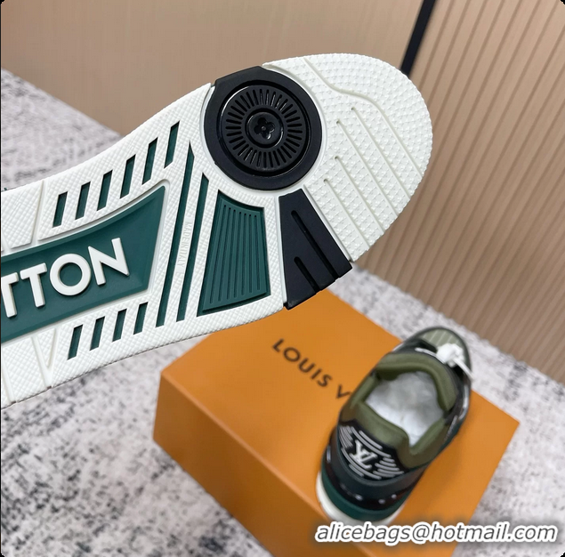 Luxurious Louis Vuitton LV Trainer Sneakers Shoes Green Velvet and Calfskin Leather 6061602