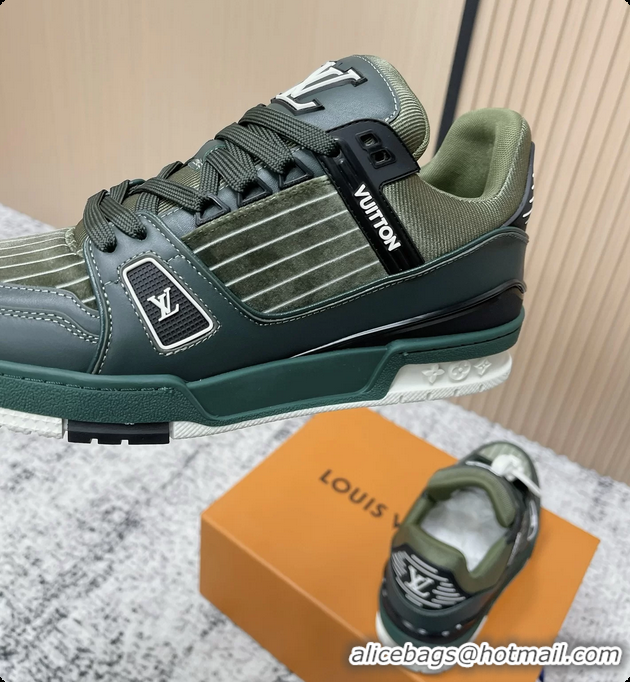 Luxurious Louis Vuitton LV Trainer Sneakers Shoes Green Velvet and Calfskin Leather 6061602