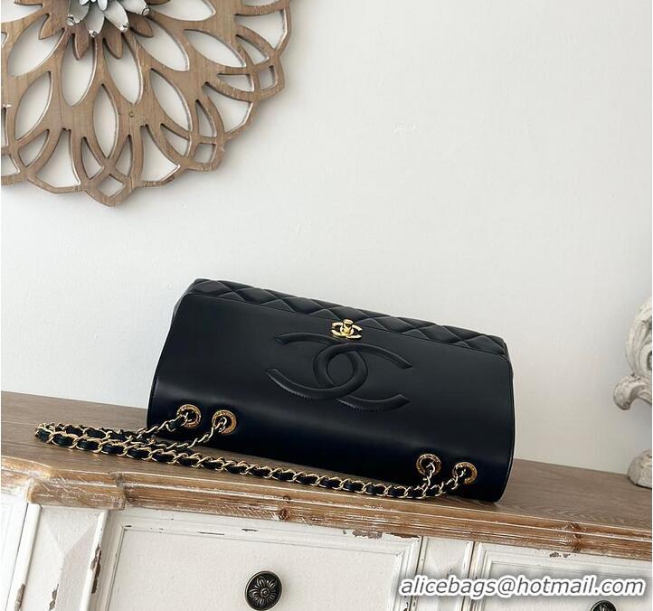 Well Crafted Chanel Oversized CC Flap Bag In Lambskin AS2567 Black/Gold 2026