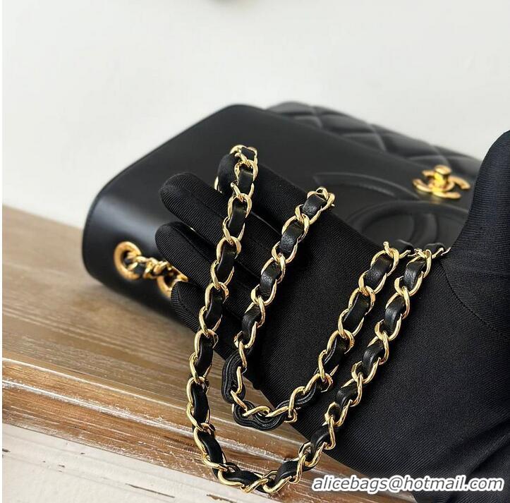 Well Crafted Chanel Oversized CC Flap Bag In Lambskin AS2567 Black/Gold 2026