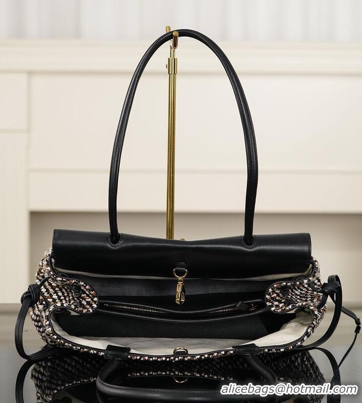 Good Product Chanel Small Urban Essential East West Shopping Bag AS4426