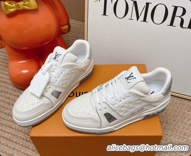 Best Product Louis Vuitton LV Trainer Sneakers White Monogram Calfskin Leather 6062104