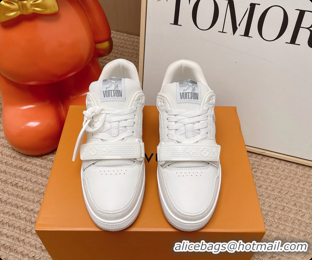 Charming Louis Vuitton LV Trainer Sneakers White Calfskin and Mesh 6062104