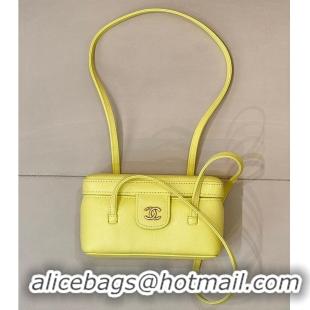 Discount Chanel Long Vanity with Leather Strap Grained Shiny Calfskin & Gold-Tone Metal AS6282 Yellow