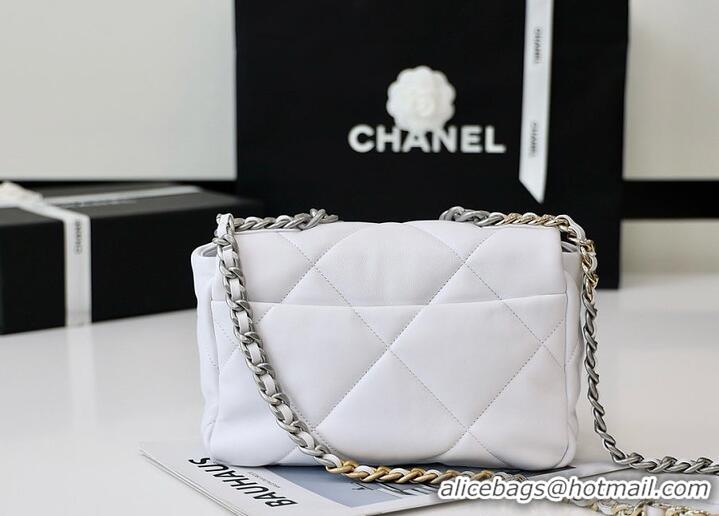 Famous Brand Chanel 19 Flap Bag Medium AS1161 White