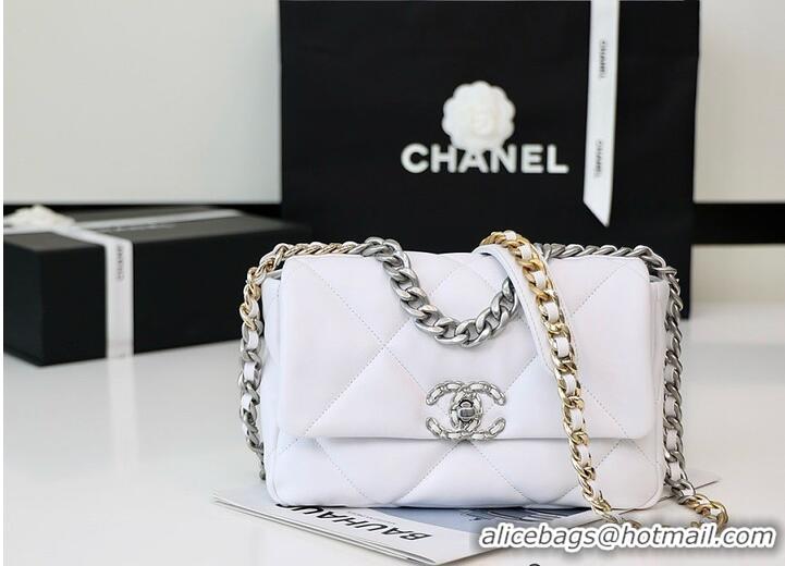 Famous Brand Chanel 19 Flap Bag Medium AS1161 White