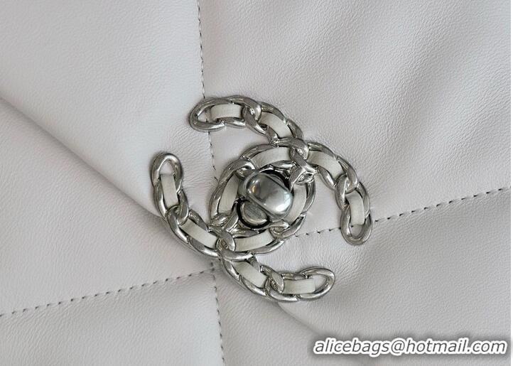 Famous Brand Chanel 19 Flap Bag Medium AS1161 White